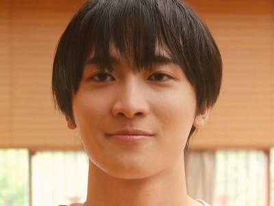 Harutora is portrayed by Japanese actor Masaya Sakuragi (桜木雅哉).