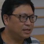 Shi Mei's father is portrayed by Taiwanese actor Eric Tai (戴昆憲).