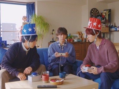 Akafuji competes against Haibara for Hajime's affection.