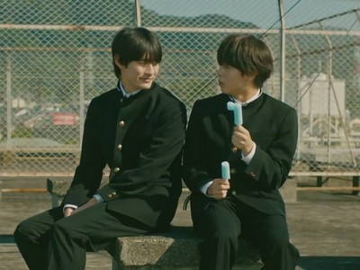 Yamato and Kakeru are two high school students.