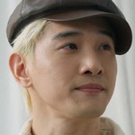 The professor is portrayed by Taiwanese actor Marcus Chang (張立昂).