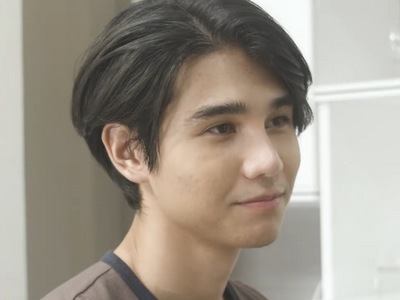 Marwin is portrayed by the actor Jeff Satur (à¸§à¸£à¸�à¸¡à¸¥ à¸‹à¸²à¹€à¸•à¸­à¸£à¹Œ).