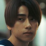 Junsei Motojima (本島純政) is a Japanese actor. He is born on January 5, 2005. 