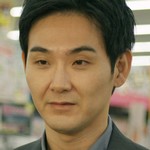 Ryuhei Matsuda (松田龍平) is a Japanese actor. He is born on May 9, 1983.