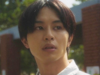 I is portrayed by Japanese actor Minato is portrayed by the Japanese actor Takuya Kusakawa (草川拓弥)..