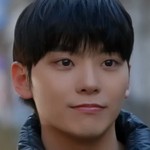 Jeon Yu Bin (전유빈) is a Korean actor. He is born on April 22, 1997.