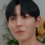 Seong In Ho (성인호) is a Korean actor. He is born on August 12, 2000.