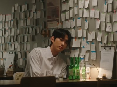 Jaemin is sad after failing the job interview.