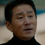 Gwangmo's dad is portrayed by a Korean actor.