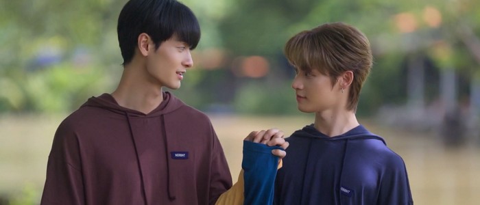 Love Class 3 is a Korean BL series about the former contestants from an idol survival show. One lucky guy won the competition, the second guy vanished from the spotlight, and the third guy quit because of an ugly scandal.