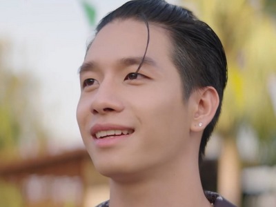 Nuea is portrayed by the Thai actor Prom Ratchapat Worrasarn (พร้อม ราชภัทร วรสาร).