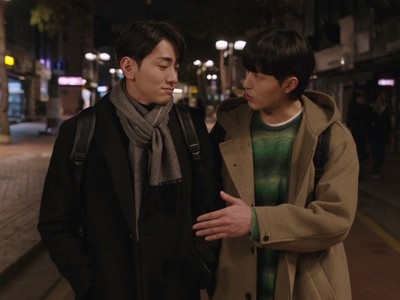 Young and Gyu Ho talk at night.