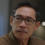 Gene's dad is played by the actor Nu Surasak Chaiat.