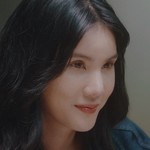 Bua is portrayed by a Thai actress.
