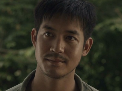 Shane is portrayed by the Thai actor Weir Sukollawat Kanarot (เวียร์ ศุกลวัฒน์ คณารศ).