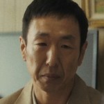 Shinagawa is portrayed by Japanese actor Daisuke Kuroda (黒田大輔).