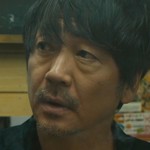 Eiji's boss is portrayed by the Japanese actor Nao Omori (大森南朋).