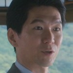 Suga is portrayed by the Japanese actor Yuta Kanai (金井勇太).