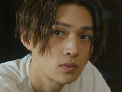 Kiyoi is portrayed by the Japanese actor Yagi Yusei (八木勇征).