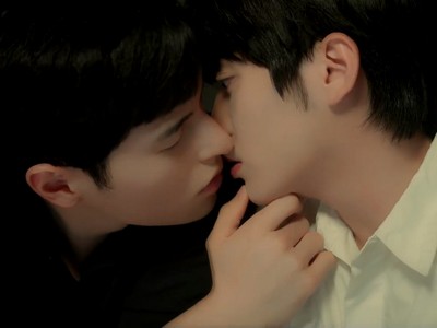 Woo Jin and Su An almost kiss.