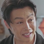One of the interviewers is portrayed by Party Watcharapol Nonpakdee (ปาร์ตี้ วัขรพล นนท์ภักดี).