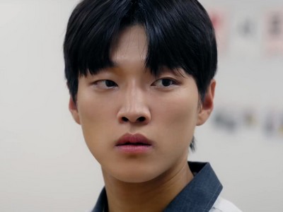 Woosang is portrayed by Korean actor Lee Ui Seop (이의섭).