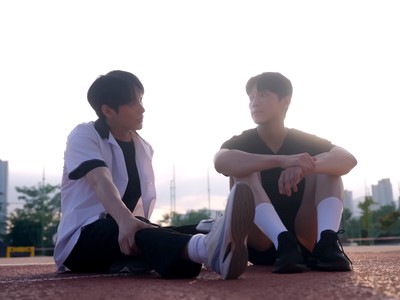 Woosang and Jaemin are track stars.