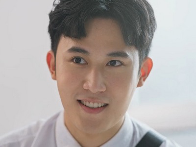 Tawan is portrayed by the Thai actor Fame Chawinroj Likitchareonsakul (р╕Кр╕зр╕┤р╕Щр╣Вр╕гр╕Ир╕Щр╣М р╕ер╕┤р╕Вр╕┤р╕Хр╣Ар╕Ир╕гр╕┤р╕Нр╕кр╕Бр╕╕р╕е).