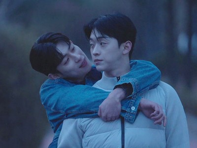 Joowon and Seonjae have a close bond.