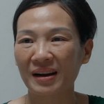 Khanh's mother is portrayed by Vietnamese actress Huong Thuy (Hương Thủy).