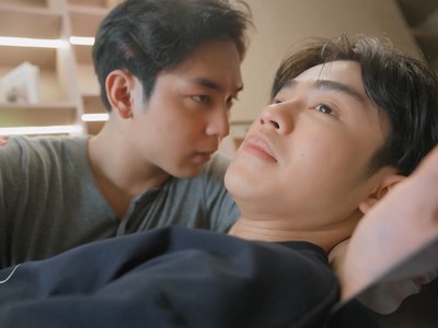 Khanh and Bao are a secret couple.