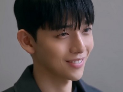 Onyu is portrayed by Korean actor Yoo Jin Seok (유진석).