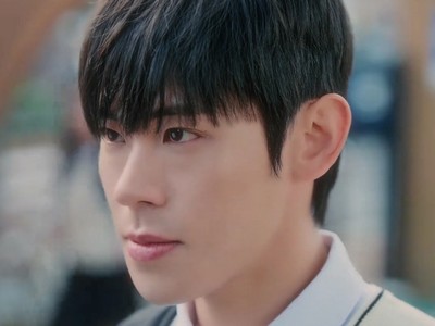 Hanuel is portrayed by Korean actor Hwang Jun Su (황준수).