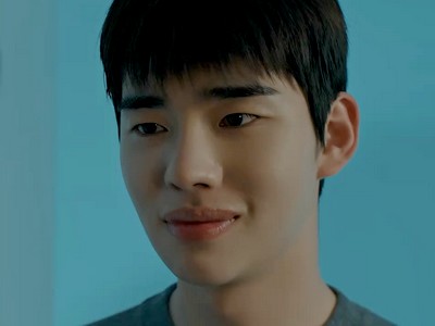 Saebyeok is portrayed by Korean actor Lee Ja Woon (이자운).