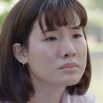 Pang is portrayed by the actress Bell Sornsiri Chawalitworakul (สรณ์สิริ ชวลิตวรกุล).