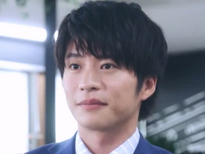 Haruta is portrayed by the Japanese actor Kei Tanaka (田中圭).
