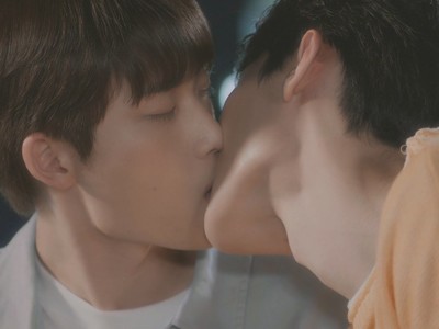 Wan and Ki Tae kiss in Our Dating Sim Episode 5.