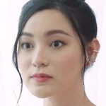 Ne is portrayed by the Thai actress Maengmum Tanshi Bumrungkit (แมงมุม ฑันท์ชิย์ บำรุงกิจ).