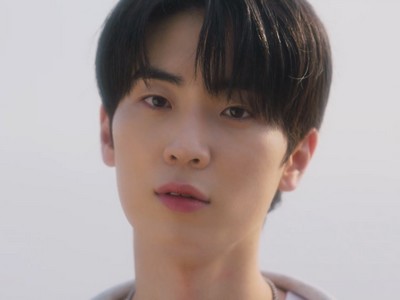 Haram is portrayed by Korean actor Cha Yu Hyun (차유현)