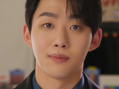 Yeongsang is portrayed by Korean actor Lee Do Han (이도한).