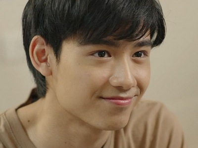 Milk is portrayed by the Thai actor Son Ravisut Patipatvasin (ซัน รวิสุต ปฏิพัทธ์วศิน).