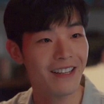 Hui is portrayed by Taiwanese actor Rosen Tsai (牧森).