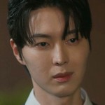 Taeseok is portrayed by Ha Yo Sep (하요셉).