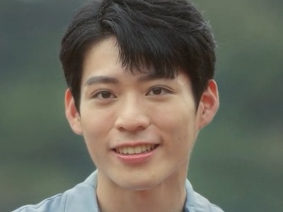 Ze Shou is portrayed by the Taiwanese actor Max Lin (林上豪).