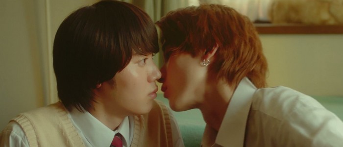 Popular Serizawa Acts Weird for Me is a Japanese BL series about a shy teenager who feels embarrassed about being a BL fan. When an outgoing classmate finds out his hobby, he wants them to be friends.