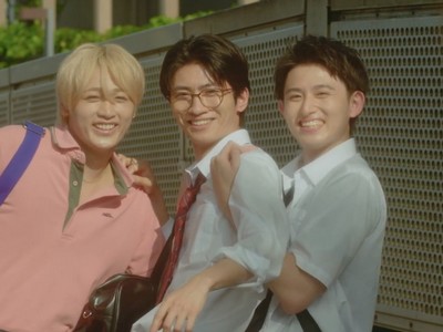 Takeuchi and Iwasaki horse around.