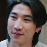 Guy is portrayed by Thai actor Bom Thunpisit Larpsumritphon (บอม ธัญพิสิษฐ์ ลาภสัมฤทธิ์ผล).