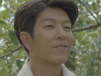 Inpyo is portrayed by the Korean actor Kim Joon Bum (김준범).