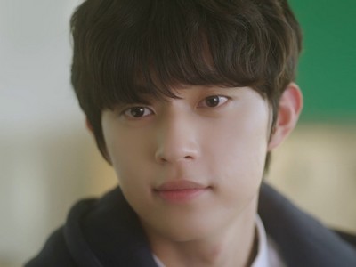 Ba Woo is portrayed by Korean actor Choi Min Ho (최민호).