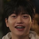 Gyeong Min is portrayed by Korean actor Park Su Hyeong (박수형).
